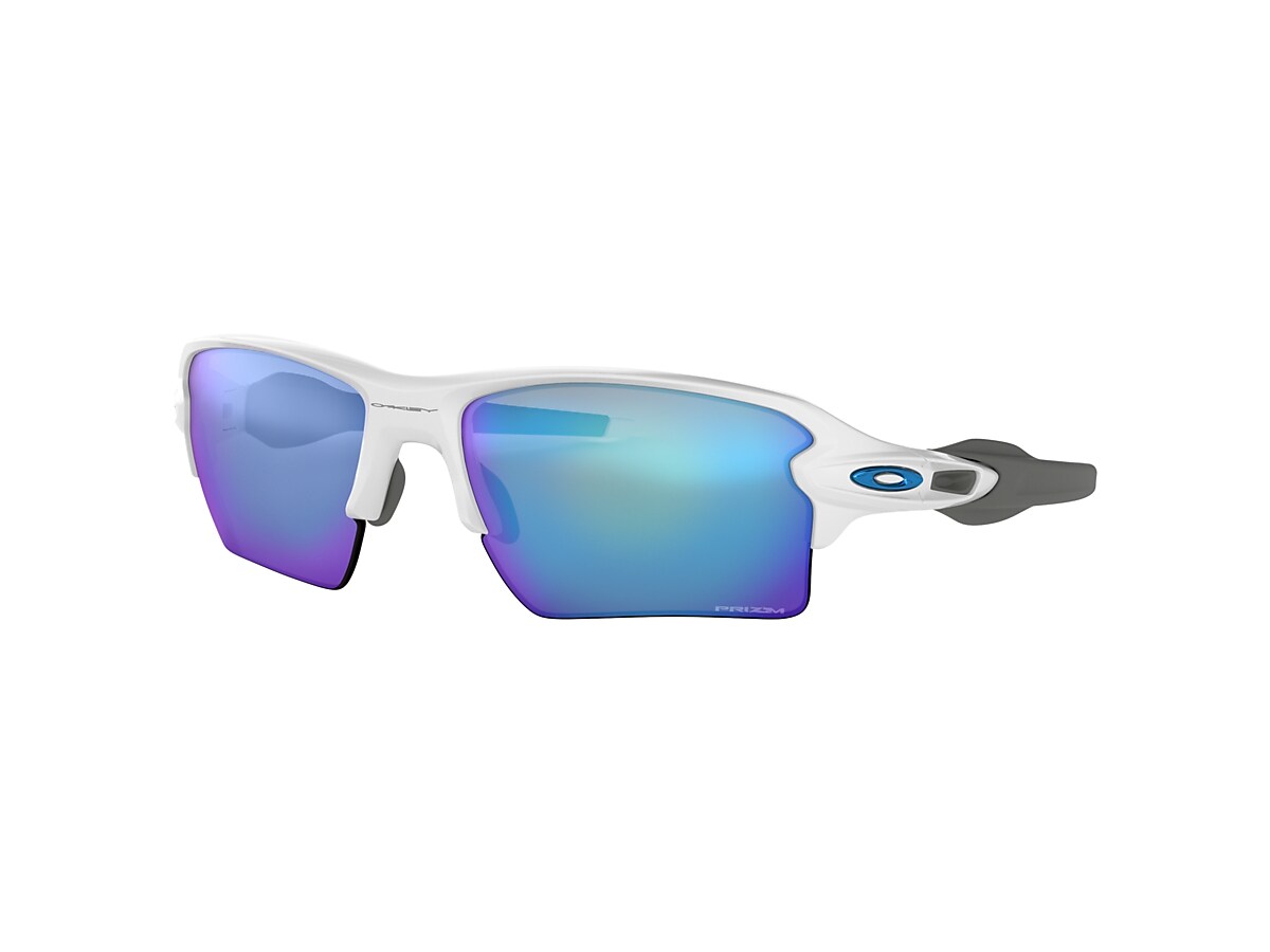 Oakley サングラス FLAK ホワイト/パープル Oakley 0OO9188 Sunglasses in Clear/White | Target Optical