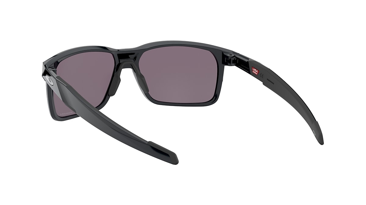 Oakley 0OO9460 Sunglasses in Black | Target Optical