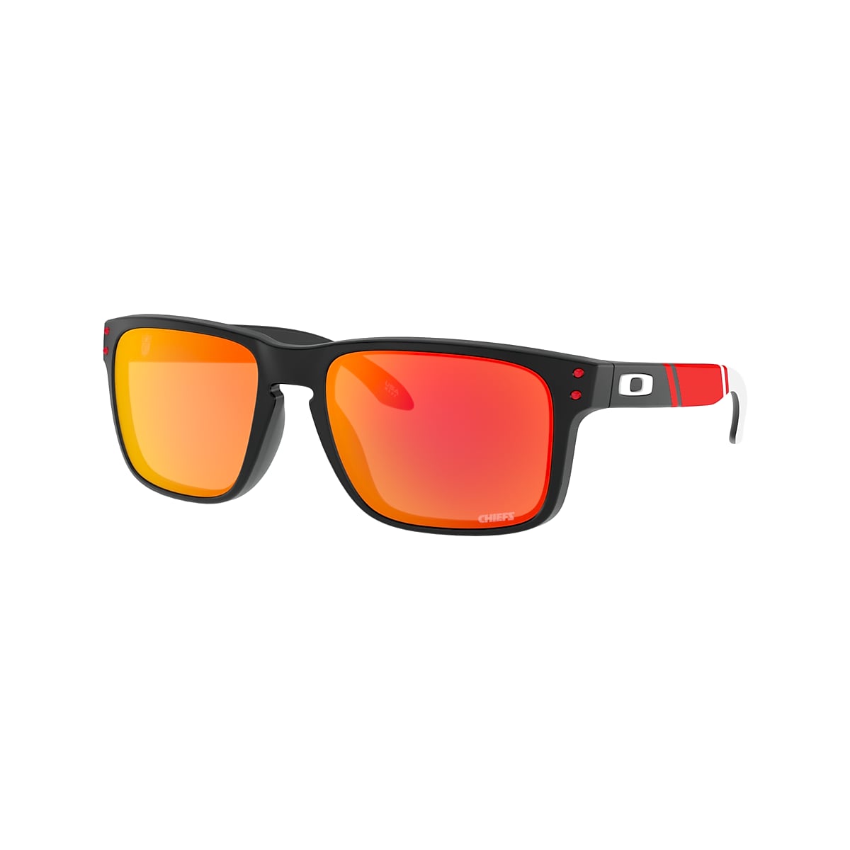 Oakley 0OO9102 Sunglasses in Black | Target Optical