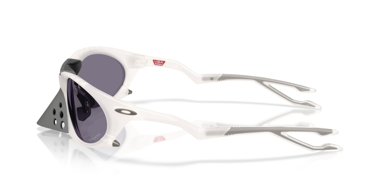 サングラス OAKLEY EYEWEAR (0OO9437) Clifden Prizm Black Polarized Lenses, Matte Black Frame